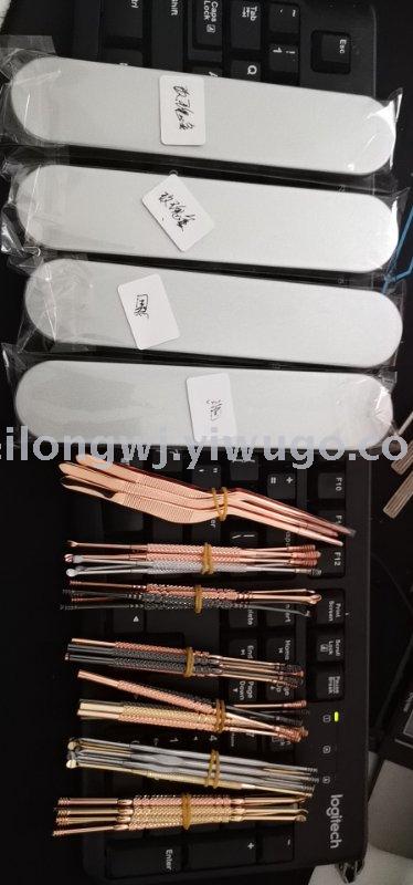 Rose gold shining earpick scoop shining earpick children's ear wax forceps ear pick tool Rose gold shining earpick scoop shining earpick children's ear wax forceps ear pick tool