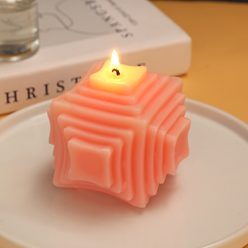 21 New Creative Geometric Fragrance Aromatherapy Candle Light Crafts Hotel Indoor Romantic Atmosphere Decoration Props
