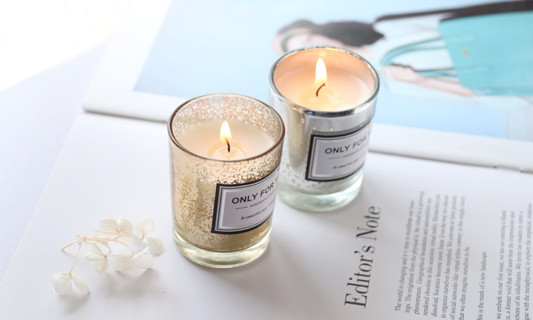 New Generation American Brand Uncovered Electroplating Gift Glass Candlestick Soy Wax Fragrance Aromatherapy Candle Gift New Generation American Brand Uncovered Electroplating Gift Glass Candlestick Soy Wax Fragrance Aromatherapy Candle Gift