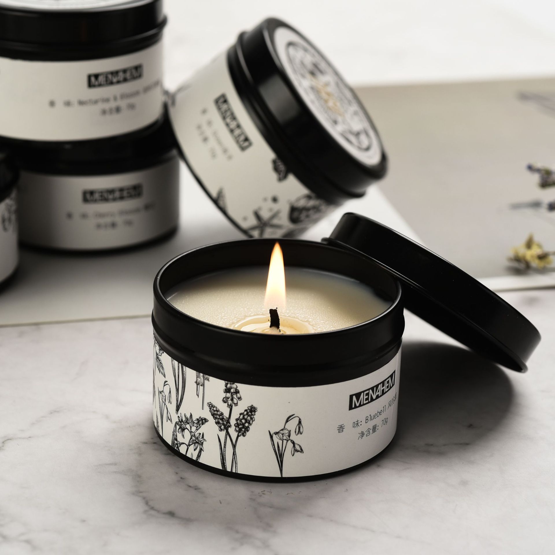 Black Iron Can Aromatherapy Candle Smoke-Free Soy Wax Fragrance with Hand Gift Tinplate Can Romantic Atmosphere Soy Wax Black Iron Can Aromatherapy Candle Smoke-Free Soy Wax Fragrance with Hand Gift Tinplate Can Romantic Atmosphere Soy Wax