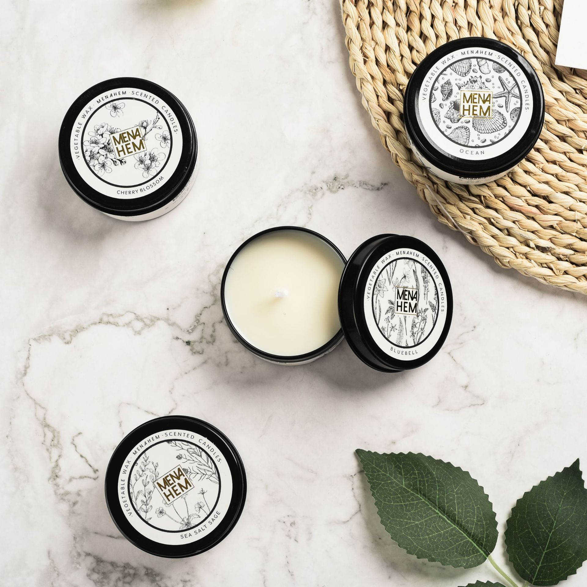 Black Iron Can Aromatherapy Candle Smoke-Free Soy Wax Fragrance with Hand Gift Tinplate Can Romantic Atmosphere Soy Wax Black Iron Can Aromatherapy Candle Smoke-Free Soy Wax Fragrance with Hand Gift Tinplate Can Romantic Atmosphere Soy Wax
