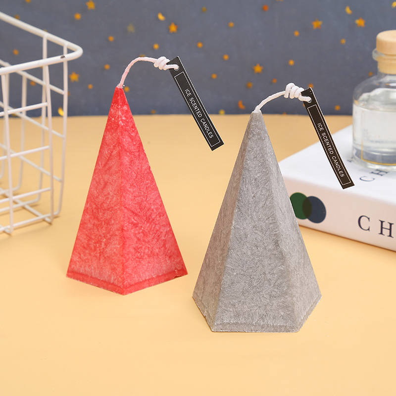 21 New Creative Pyramid Fragrance Aromatherapy Candle Light Crafts Hotel Indoor Romantic Atmosphere Sexy Ornaments