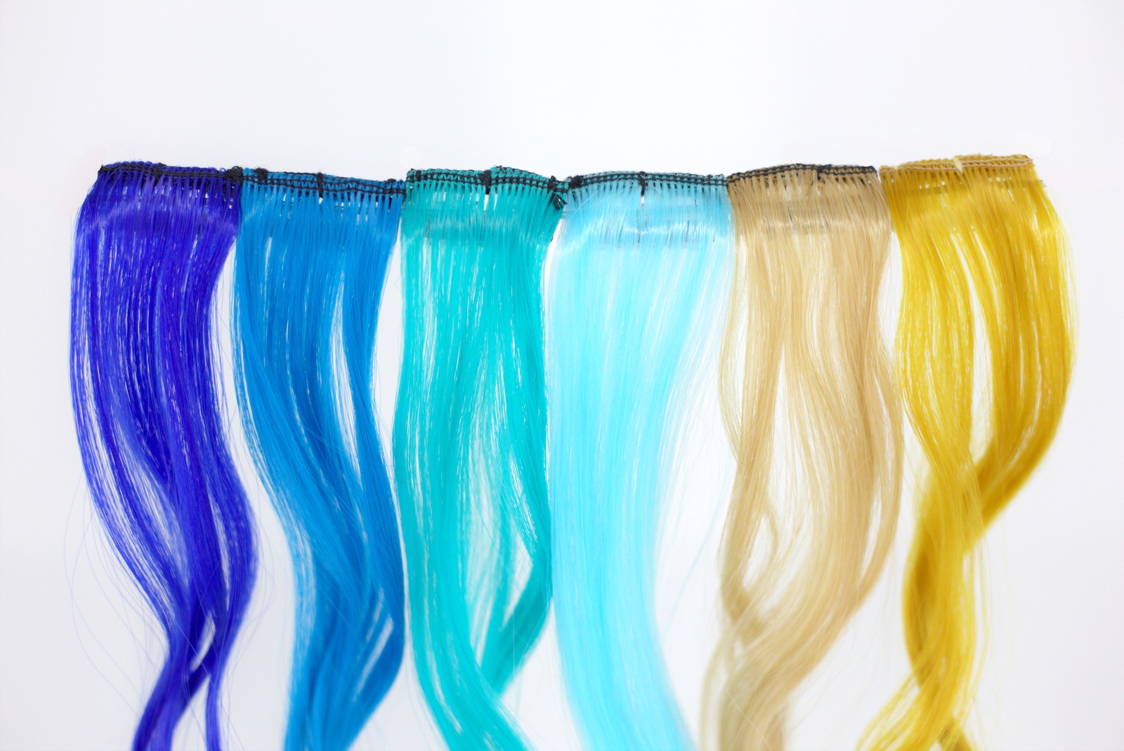 Seamless One Clip Curly Hair Hair Extension One Piece One Card Long Roll Chemical Fiber Hair Wig Female Foreign Trade Seamless One Clip Curly Hair Hair Extension One Piece One Card Long Roll Chemical Fiber Hair Wig Female Foreign Trade