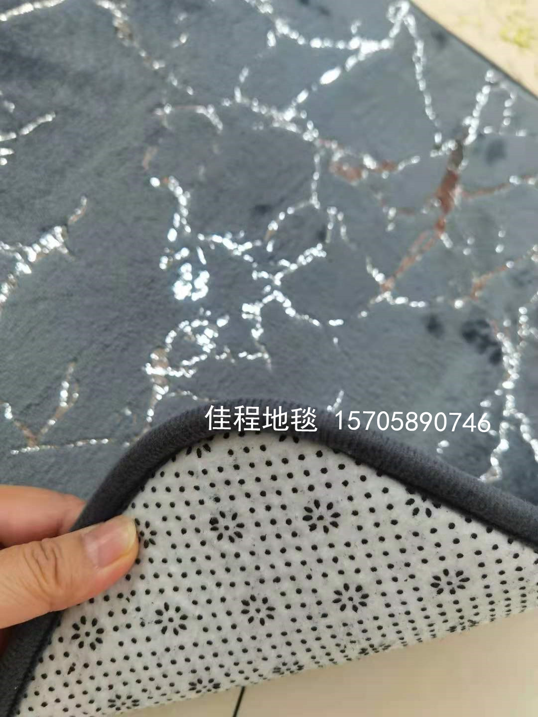 New Flannel Gilding Floor Mat Blonde Velvet Floor Mat Door Mat Non-Slip Mat Golden Crack Floor Mat