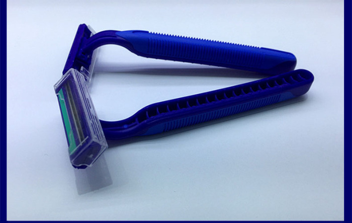Chaomei shaver company has 10 shaver face control 2-layer blades Chaomei shaver company has 10 shaver face control 2-layer blades
