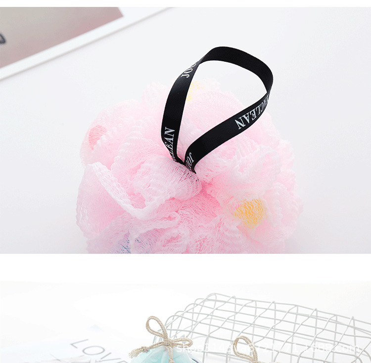 Clean Europe and Asia Summer New Handmade Soap Mesh Sponge Large Foam Wrinkle Design Strong Decontamination Bath Bath Bath Mesh Sponge Ball Clean Europe and Asia Summer New Handmade Soap Mesh Sponge Large Foam Wrinkle Design Strong Decontamination Bath Bath Bath Mesh Sponge Ball