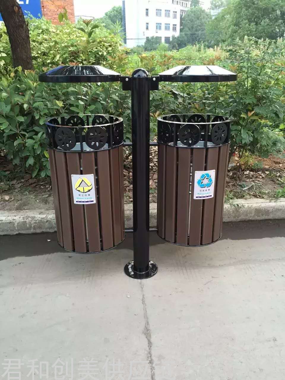 Garbage Bin Galvanized Steel Trash Can Park Classification Dustbin Scenic Spot Trash Bin Outdoor Recycle Bin
