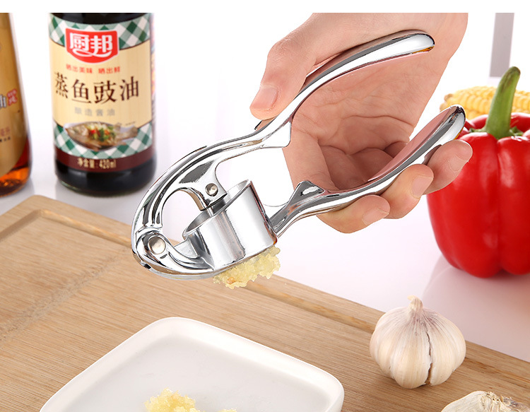Zinc alloy garlic press multifunctional manual rammer garlic puree peeler garlic clip kitchen gadgets