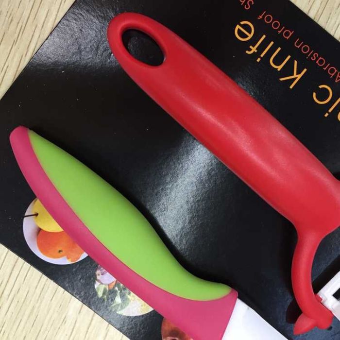Creative gifts mini kitchen ceramic tool set ceramic knife and ceramic peeler fruit peeling device Creative gifts mini kitchen ceramic tool set ceramic knife and ceramic peeler fruit peeling device