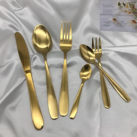 Vacuum titania - plated stainless steel western tableware knife, fork and spoon, creative Rose gold color steak knife spoon set of four
