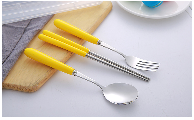 Chinese style porcelain handle fork spoon set of three portable tableware students camping dining tableware Chinese style porcelain handle fork spoon set of three portable tableware students camping dining tableware