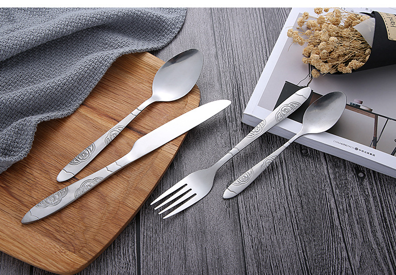 Western tableware stainless steel polished Western creative European steak knife fork spoon set of four tableware Western tableware stainless steel polished Western creative European steak knife fork spoon set of four tableware