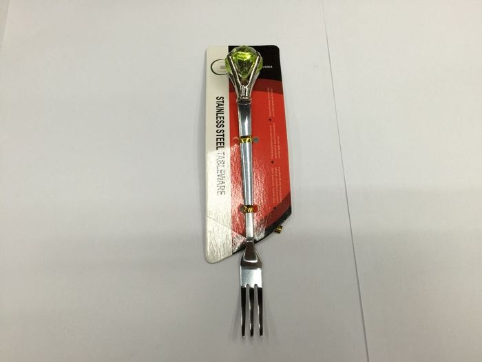 Diamond Fork Spoon set creative cute fruit fork individual Dessert spoon spoon a fork plastic tableware Diamond Fork Spoon set creative cute fruit fork individual Dessert spoon spoon a fork plastic tableware