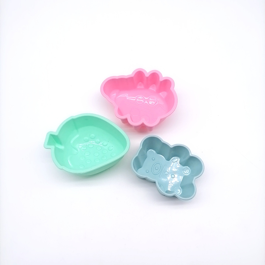DIY Bear Strawberry Insect Cake Mold Chocolate Biscuit Mold Non-Toxic Tasteless Silicone Mold Wholesale DIY Bear Strawberry Insect Cake Mold Chocolate Biscuit Mold Non-Toxic Tasteless Silicone Mold Wholesale
