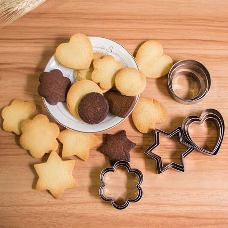 Stainless Steel Steamed Bread Biscuit Vegetable Fruit Cutting Mold Valentine&#039;s Day Love Plum Blossom round Star-Shaped Three-Dimensional Biscuit Mold