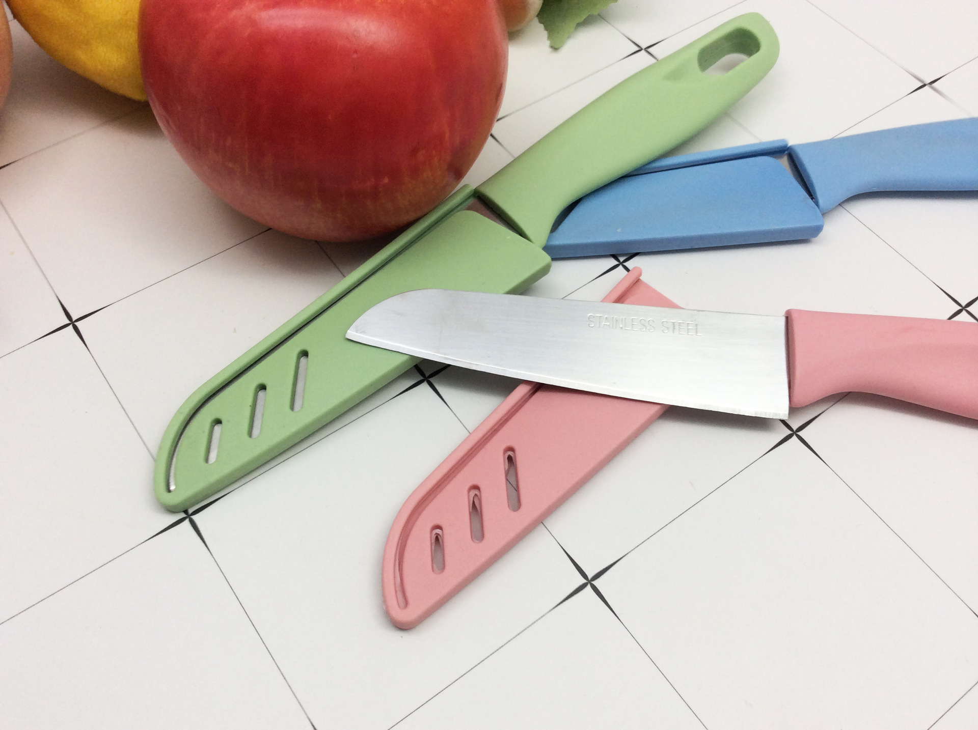 Stall Three-Color Fruit Knife Peeler Home Kitchen Knives Portable Fruit Knife Kitchen Knife Factory Supply Stall Three-Color Fruit Knife Peeler Home Kitchen Knives Portable Fruit Knife Kitchen Knife Factory Supply