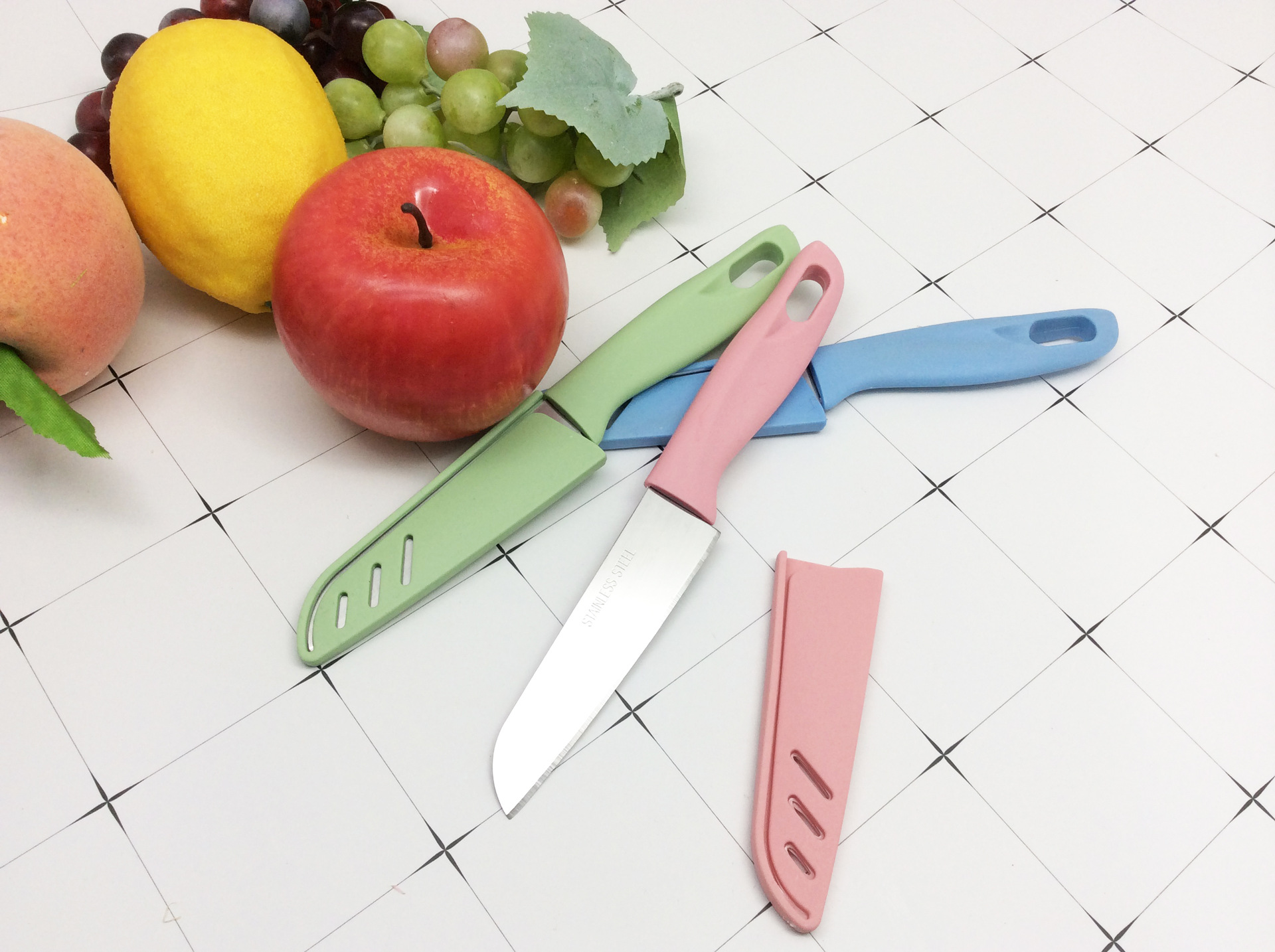 Stall Three-Color Fruit Knife Peeler Home Kitchen Knives Portable Fruit Knife Kitchen Knife Factory Supply Stall Three-Color Fruit Knife Peeler Home Kitchen Knives Portable Fruit Knife Kitchen Knife Factory Supply