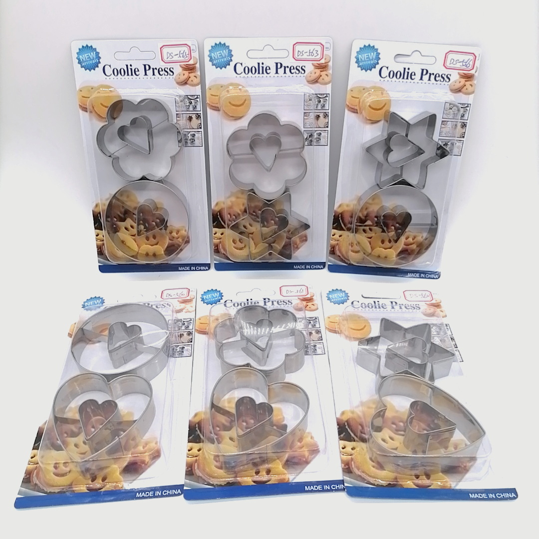 2-Piece Stainless Steel Love Biscuit Mold Biscuit Cutting Tool Creative Heart Biscuit Mold