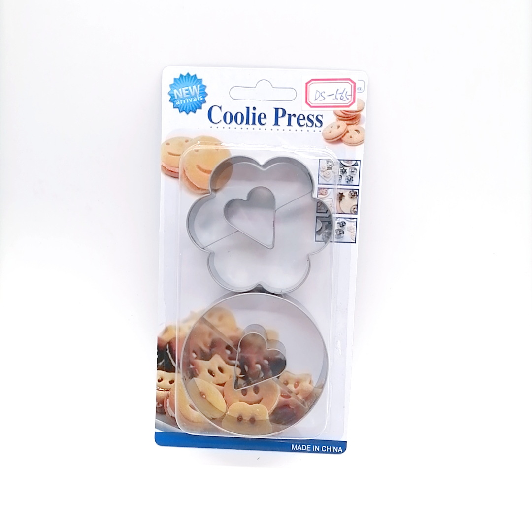 2-Piece Stainless Steel Love Biscuit Mold Biscuit Cutting Tool Creative Heart Biscuit Mold