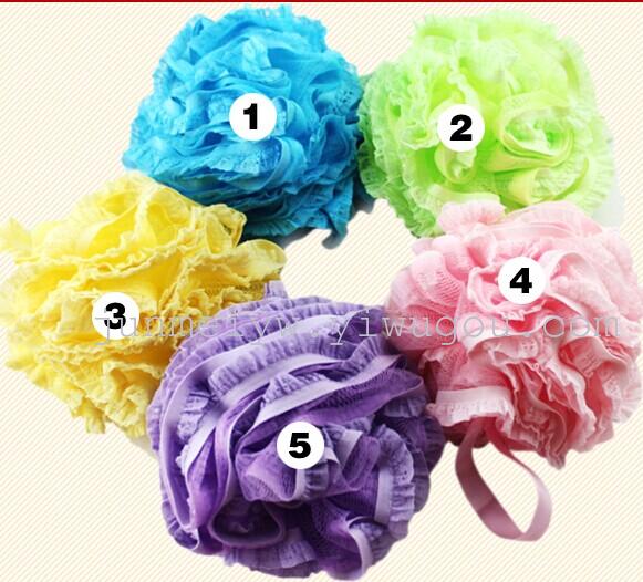 The lace side cabbage bath flower bath ball adds thick foam rich