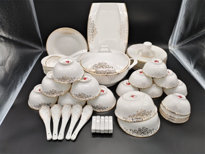 Ceramic bowl porcelain bowl bowl in Jingdezhen set bone china tableware ceramic tableware Ceramic bowl porcelain bowl bowl in Jingdezhen set bone china tableware ceramic tableware