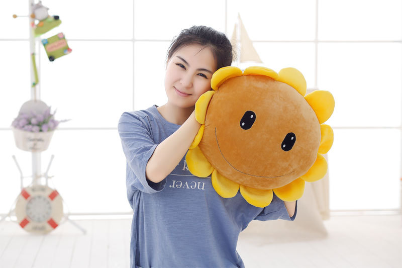 Sunflower Bolster Sunflower Hand Warmers Intervention Cushion Sunshine Smiling Face Activity Afternoon Nap Pillow Gift Customization