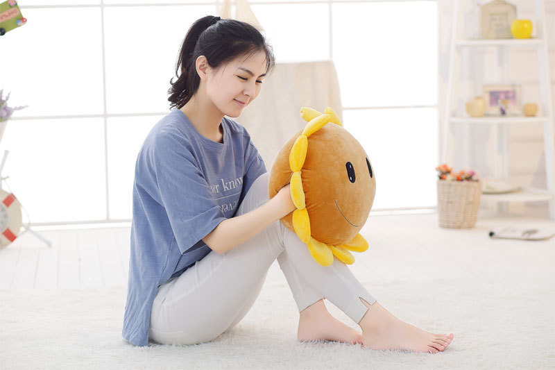 Sunflower Bolster Sunflower Hand Warmers Intervention Cushion Sunshine Smiling Face Activity Afternoon Nap Pillow Gift Customization