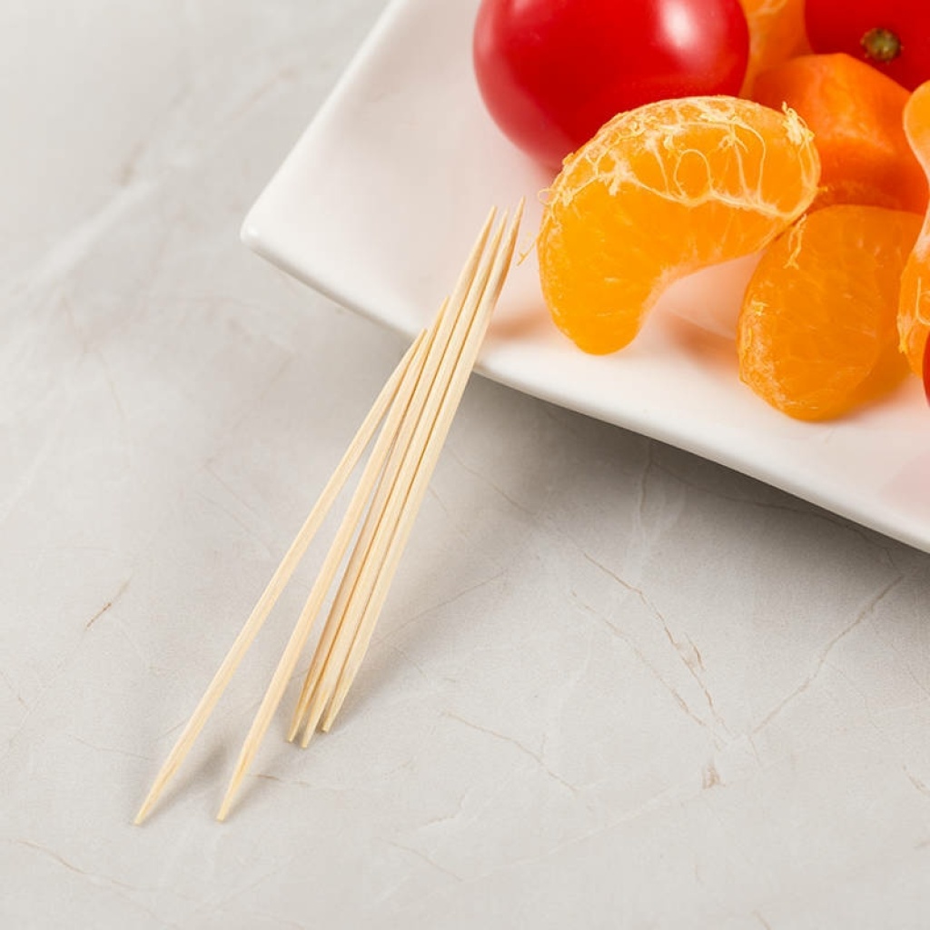 Toothpick Portable Household Independent bottle Household articles for picking teeth Toothpick Portable Household Independent bottle Household articles for picking teeth
