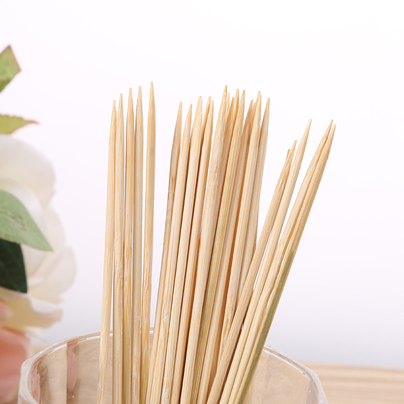 4*40 Wide round Bamboo Sticks 50 Pieces Disposable Barbecue Sticks Good Smell Stick Lamb Skewers Bamboo Barbecue Tools