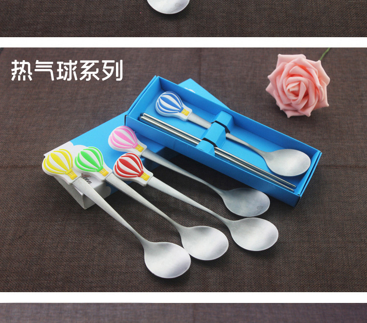 Stainless steel smiley tableware two-piece chopsticks spoon portable tableware set promotion small gift customized logo Stainless steel smiley tableware two-piece chopsticks spoon portable tableware set promotion small gift customized logo