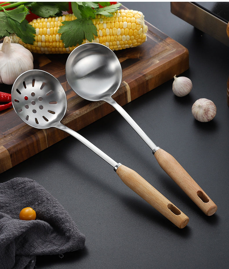 304 Thickened Stainless Steel Soup Ladle Small Hot Pot Spoon Kitchenware Set Household Solid Wood Handle Colander Porridge Spoon Kitchen