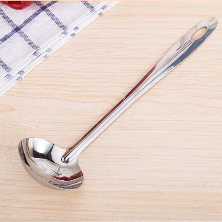 Stainless Steel 08 Bare Soup Spoon Kitchen Thickened Hot Pot Soup Spoon Perforated Ladle Spoon Kitchenware Two Yuan Shop Wholesale