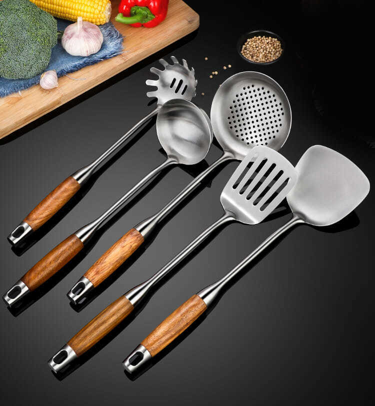 Rosewood Wooden Handle 304 Stainless Steel Large Soup Ladle Long Handle Anti-Scald Spoon Household Kitchen Serving Soup and Porridge Porridge Spatula