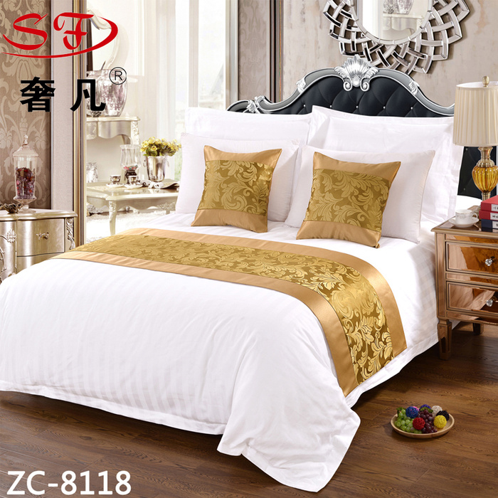 Chenglong hotel supplies hotel bed flag bed tail pillow pillow table flag bedding wholesale bed tail towel
