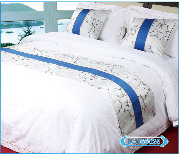 Luxury five-star hotel where the hotel supplies bed linen bed cover bed flag Luxury five-star hotel where the hotel supplies bed linen bed cover bed flag
