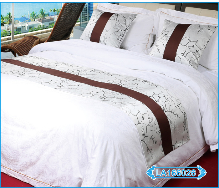 Luxury five-star hotel where the hotel supplies bed linen bed cover bed flag Luxury five-star hotel where the hotel supplies bed linen bed cover bed flag