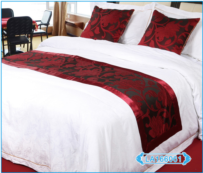 Luxury five star hotel hotel bed linen bed cover bed flag scarf