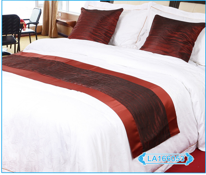 Luxury five star hotel hotel bed linen bed cover bed flag scarf