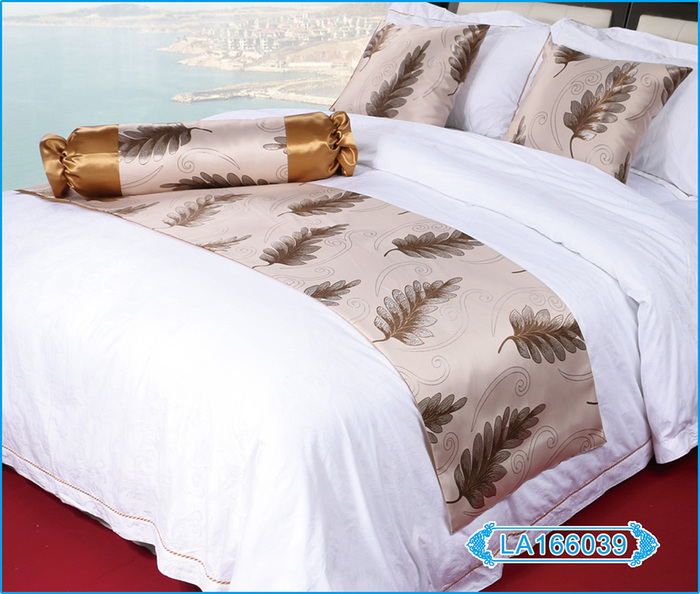 Luxury five star hotel hotel bed linen bed cover bed flag scarf