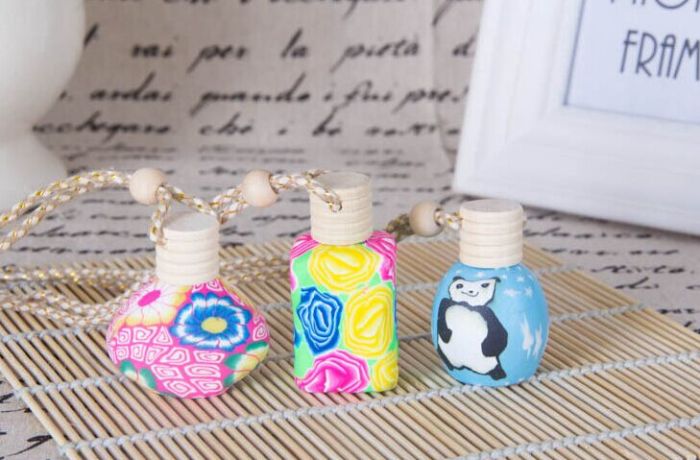 Automotive pendant aroma pendant car empty bottle pendant wholesale high-grade packaging box of perfume Automotive pendant aroma pendant car empty bottle pendant wholesale high-grade packaging box of perfume