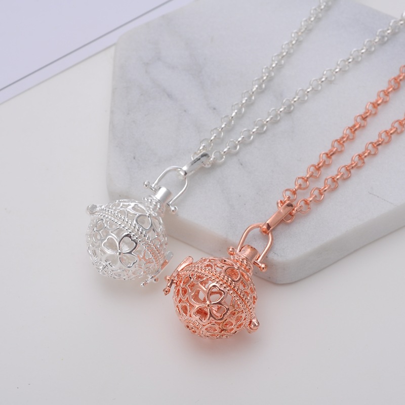 DIY lady pregnant woman harp ball essence oil bottle clover holhold-out magic box aroma phase box sweater necklace pendant lock DIY lady pregnant woman harp ball essence oil bottle clover holhold-out magic box aroma phase box sweater necklace pendant lock