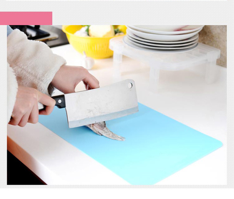 Kitchen bendable Cutting board Japanese light and soft type Cutting board can hang Cutting board fruit board