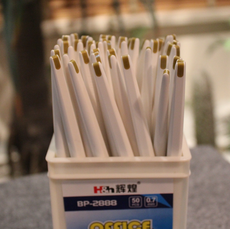 Brilliant stationery black pen ballpoint pen hotel rooms a simple ball-point pen notebook pen memo pen