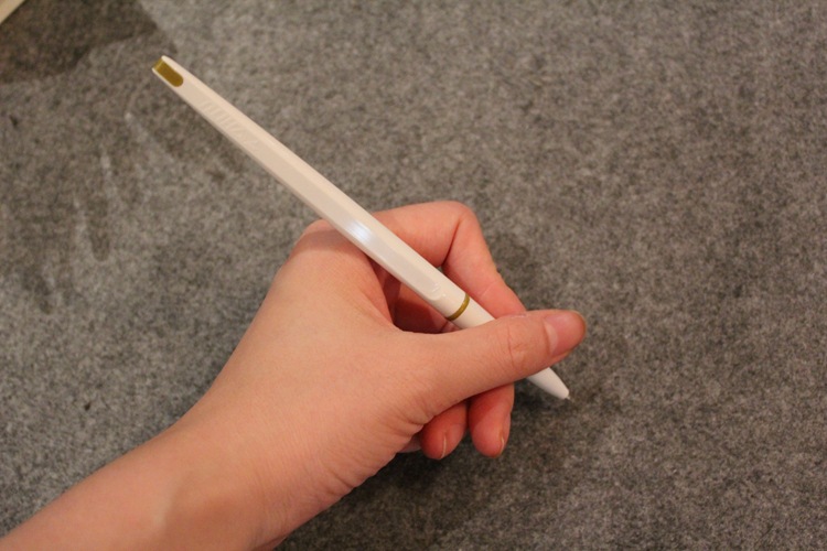 Brilliant stationery black pen ballpoint pen hotel rooms a simple ball-point pen notebook pen memo pen Brilliant stationery black pen ballpoint pen hotel rooms a simple ball-point pen notebook pen memo pen