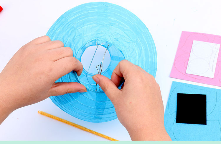 New Year Children's Portable DIY Cartoon Lantern Kindergarten Creative Handmade DIY Chinese Lantern Material Package