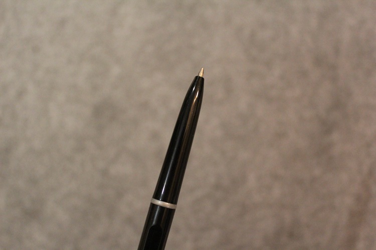 Brilliant stationery black pen ballpoint pen hotel rooms ballpoint pen notebook pen memo pen Brilliant stationery black pen ballpoint pen hotel rooms ballpoint pen notebook pen memo pen