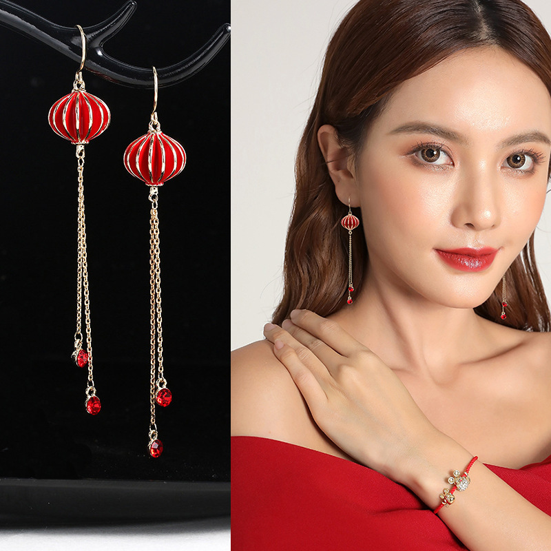 New Year Red Lantern Earrings Chinese Style Design Sense Vintage Earrings Women&#039;s Ethnic Style Slimming Earrings Long Earrings