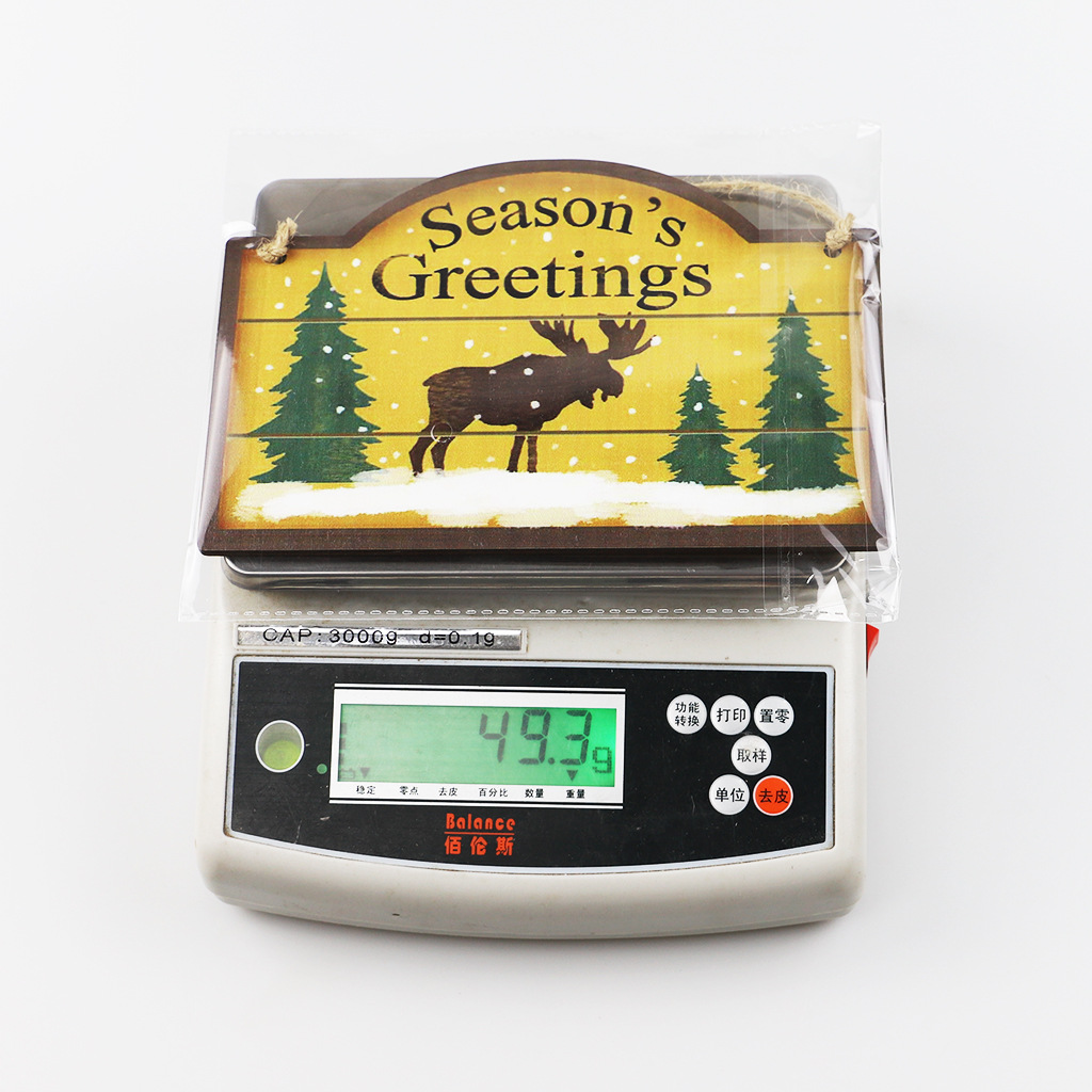 2021 New Wooden Christmas Pendants North American Country Style Old Man Snowman Brown Bear Elk Christmas Wood Piece Doorplate 2021 New Wooden Christmas Pendants North American Country Style Old Man Snowman Brown Bear Elk Christmas Wood Piece Doorplate