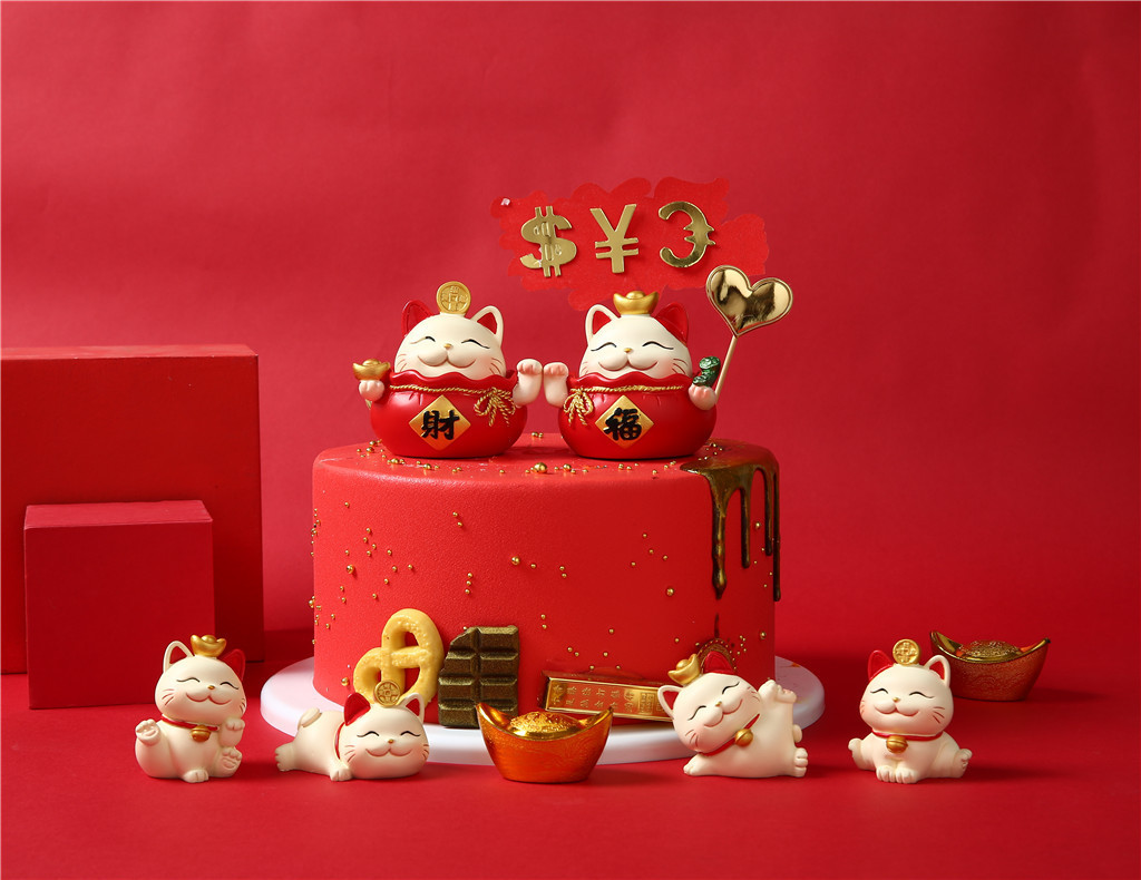 Creative Fortune Cat Car Decoration Resin Crafts Cake Decorative Ornaments Lottery Gift Small Gift Wholesale