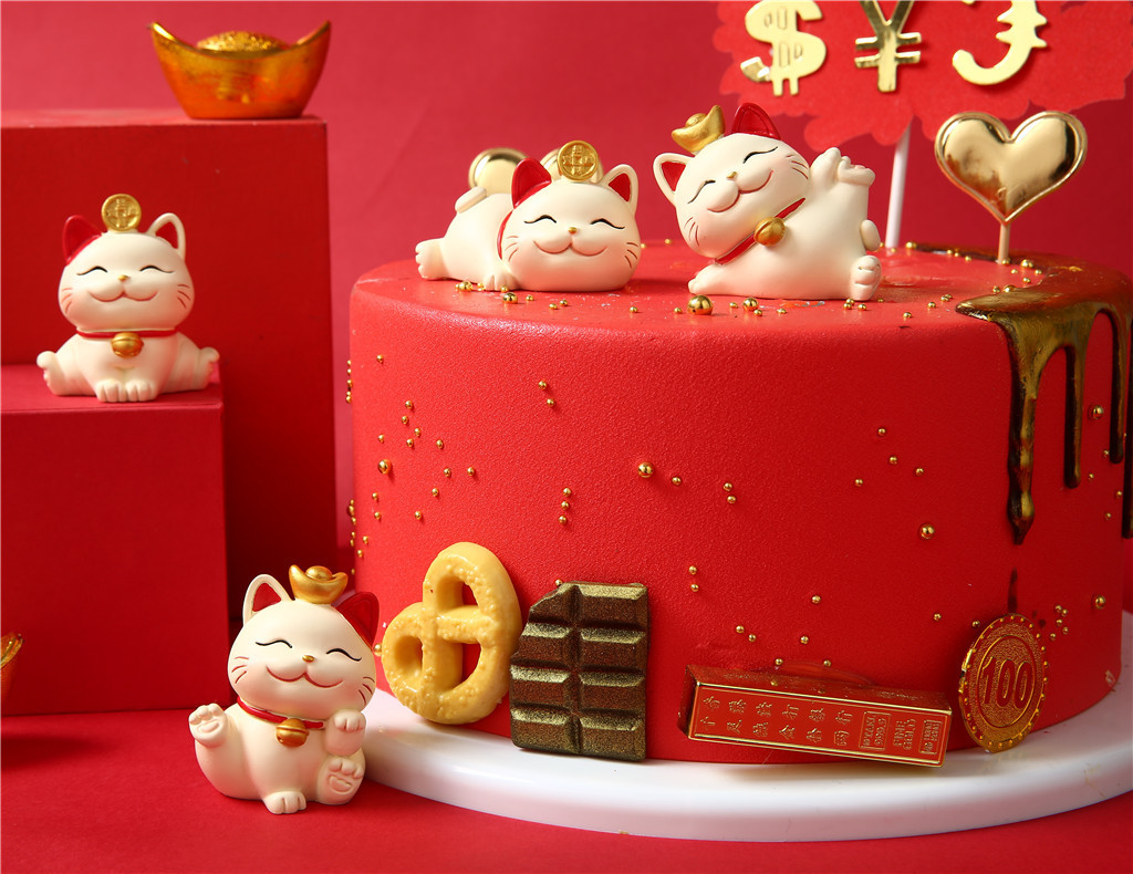 Creative Fortune Cat Car Decoration Resin Crafts Cake Decorative Ornaments Lottery Gift Small Gift Wholesale